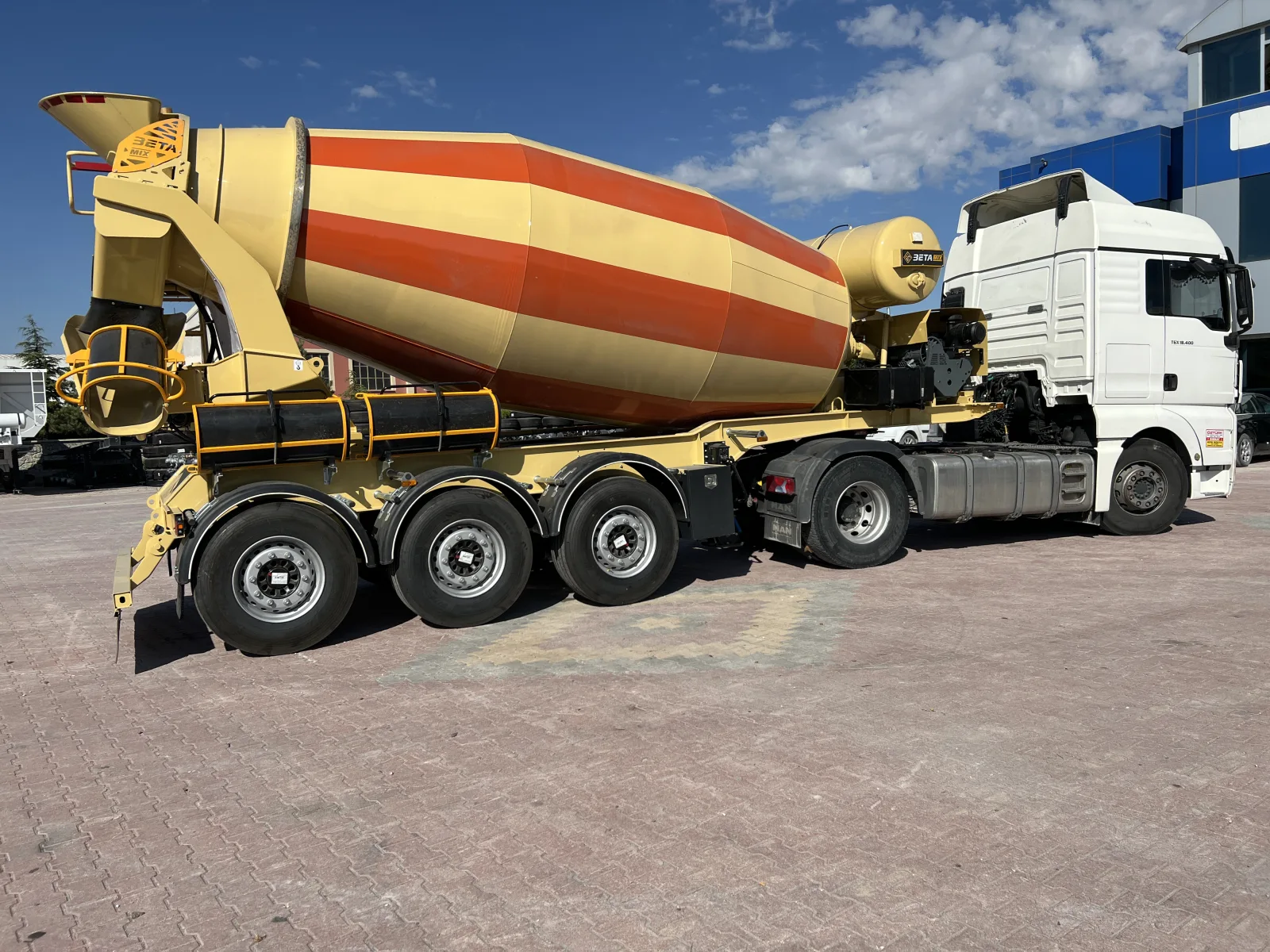 12 M3 CONCRETE MIXER SEMI TRAILER