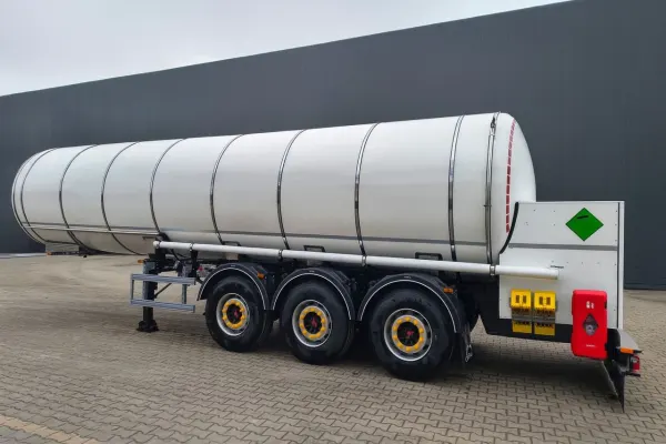 CO2 TANKER TRAILER