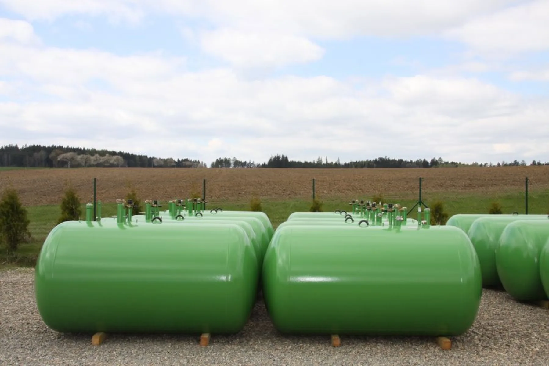 LPG STORAGE TANK